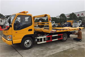 甘泉哪里有拖车服务