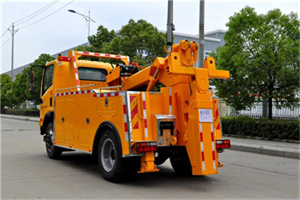 甘泉高速路拖车费